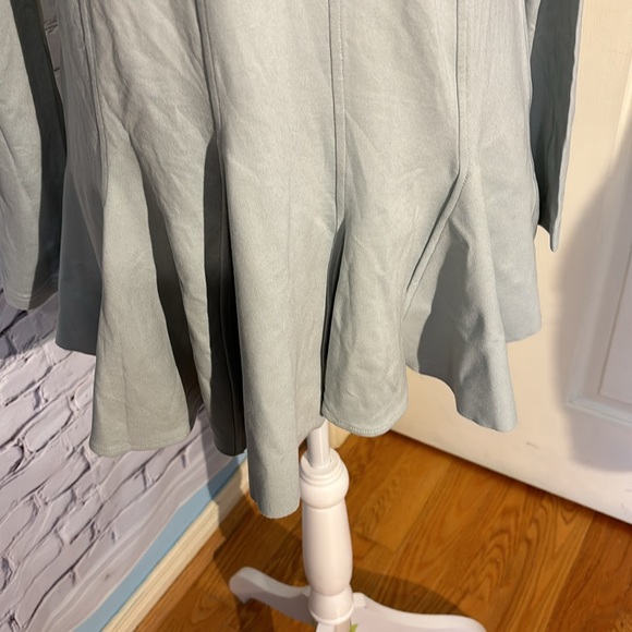 COS Tunic Length Longsleeve with pleated Skirt bottom - Picture 5 of 10